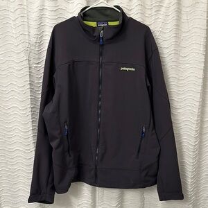 Patagonia Men's Dark Grey Jacket